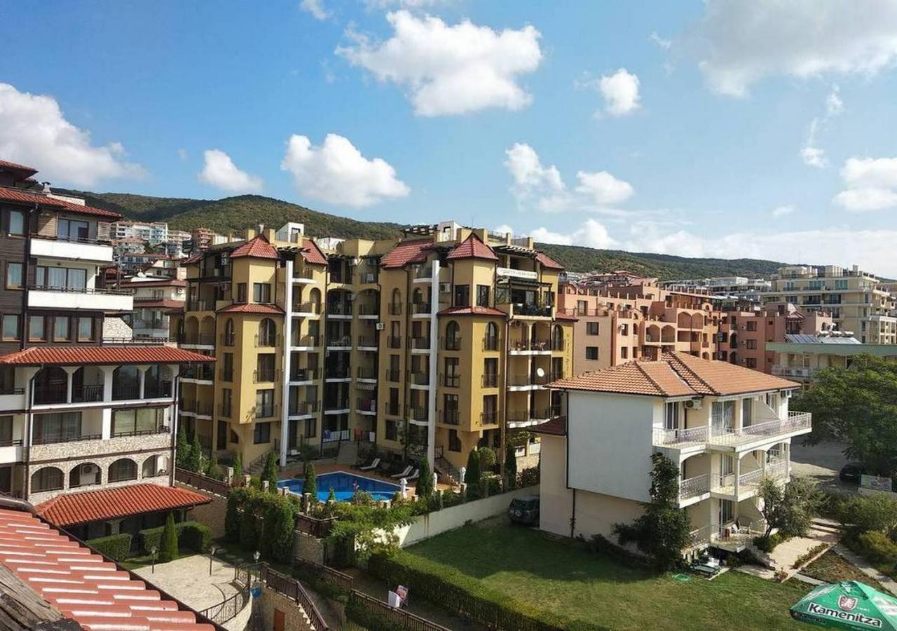 Dom-El Real Apartments Amphora Sveti Vlas Dış mekan fotoğraf