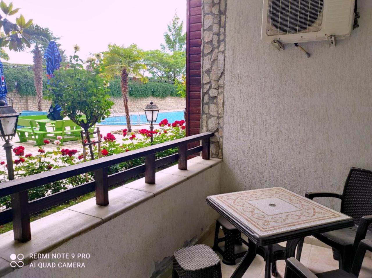 Dom-El Real Apartments Amphora Sveti Vlas Dış mekan fotoğraf