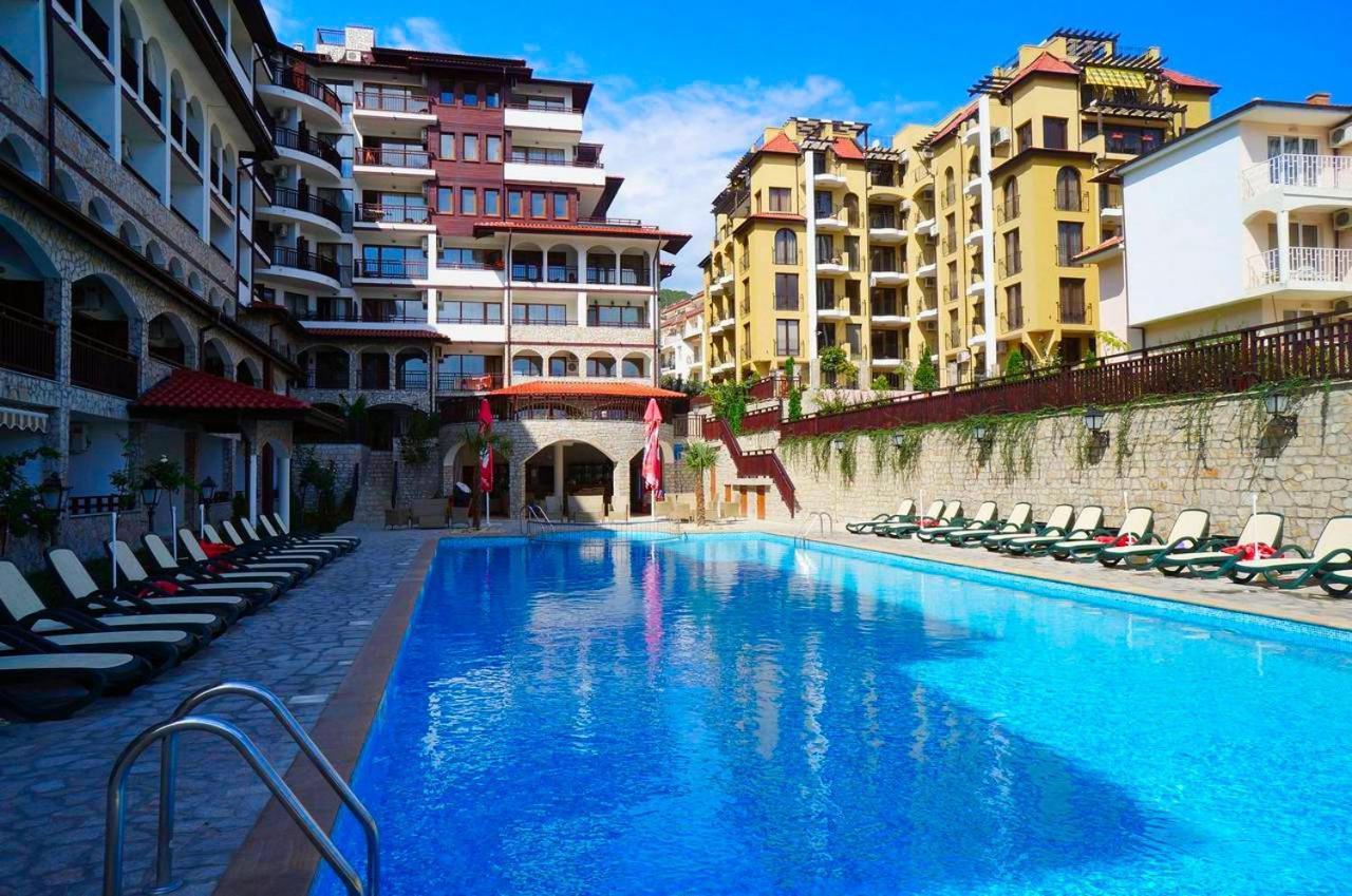 Dom-El Real Apartments Amphora Sveti Vlas Dış mekan fotoğraf